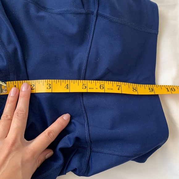 Victoria secret navy blue legging with pockets, size XS, high rise - Picture 6 of 7